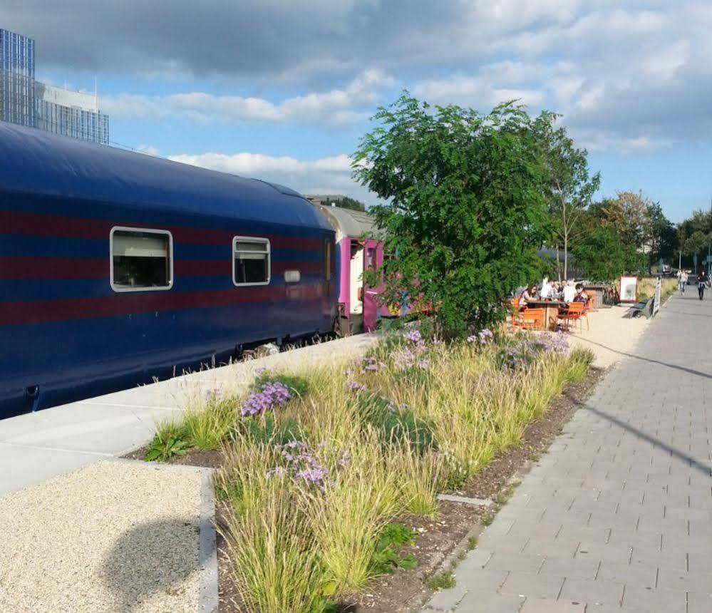 Train Auberge de jeunesse Amsterdam